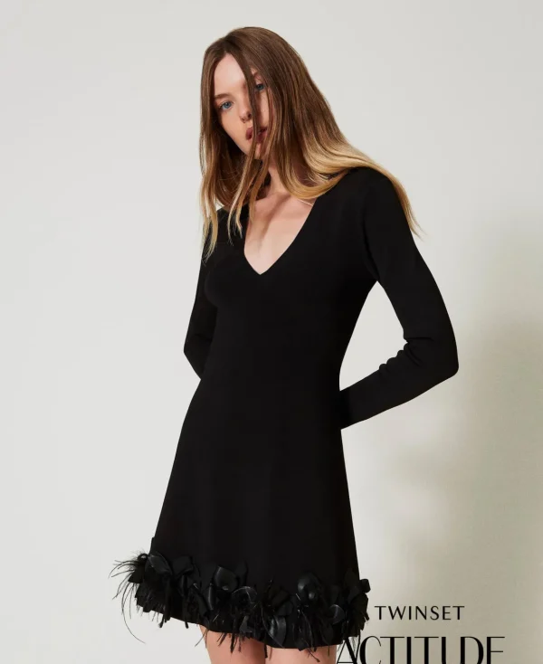 TWINSET Milano Abito Corto In Maglia Con Fiori E Piume | Vestiti In Maglia | Vestiti Corti