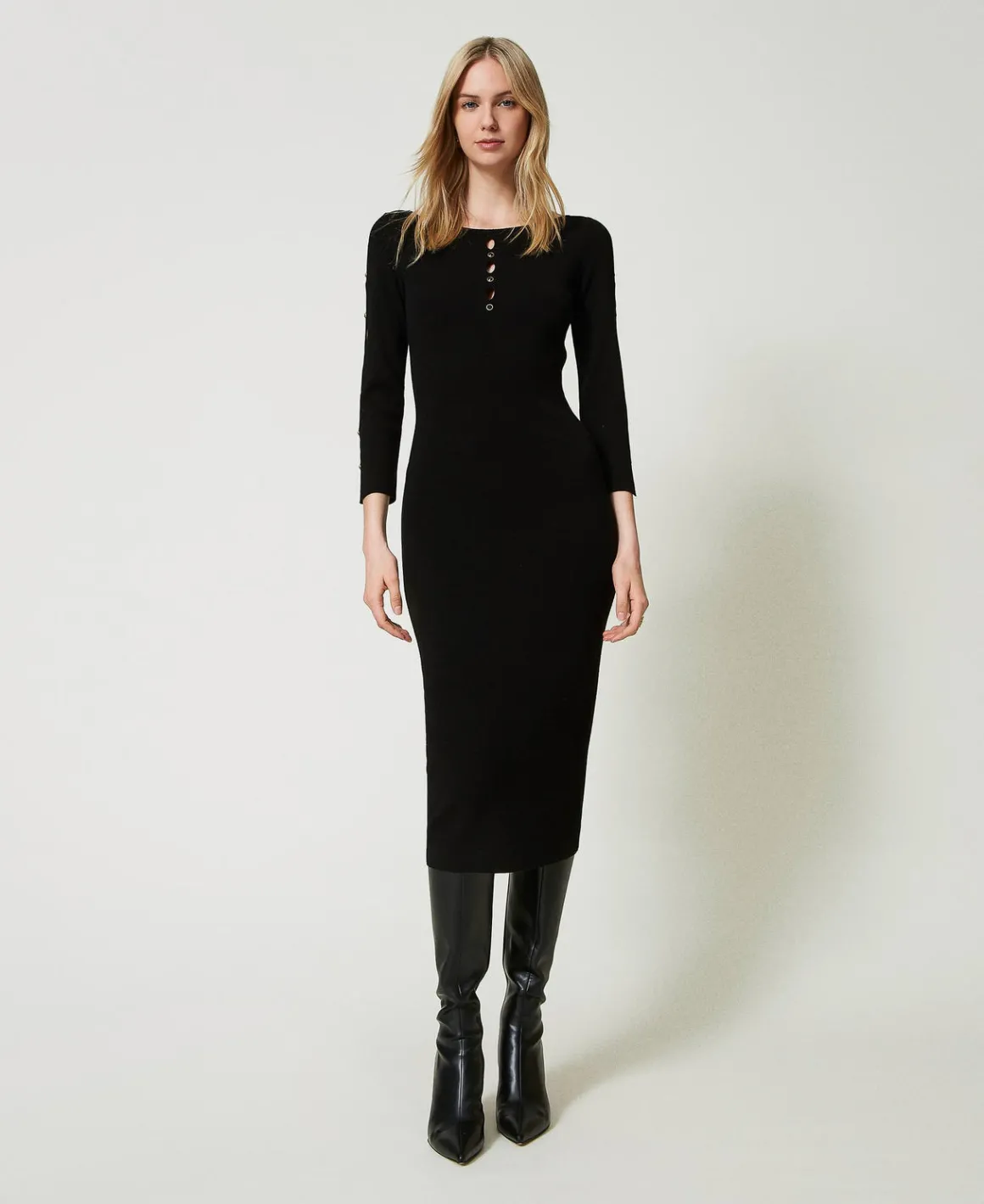 TWINSET Milano Abito Longuette In Maglia Con Cut-out E Borchie | Vestiti In Maglia | Vestiti Longuette