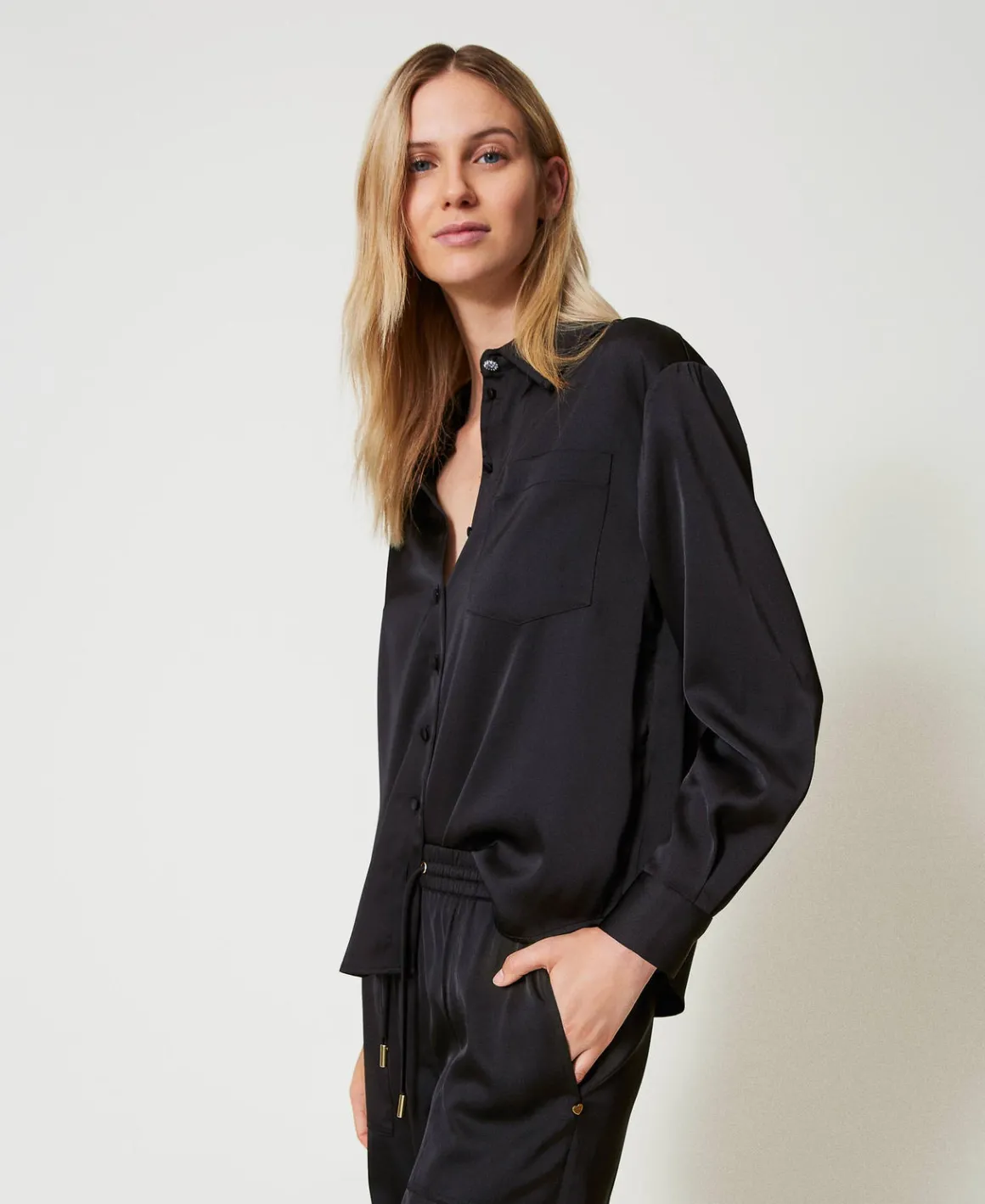 TWINSET Milano Camicia In Raso Con Bottone Gioiello | Bluse E Camicie