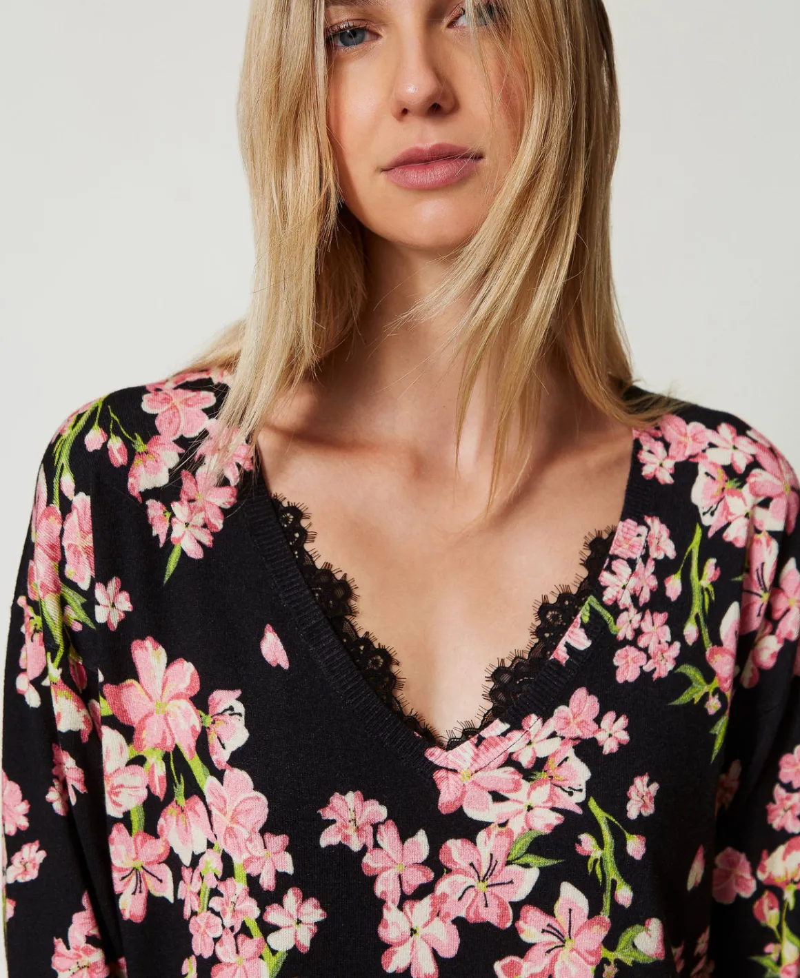 TWINSET Milano Maglia Con Stampa A Fiori E Pizzo | Maglie E Cardigan