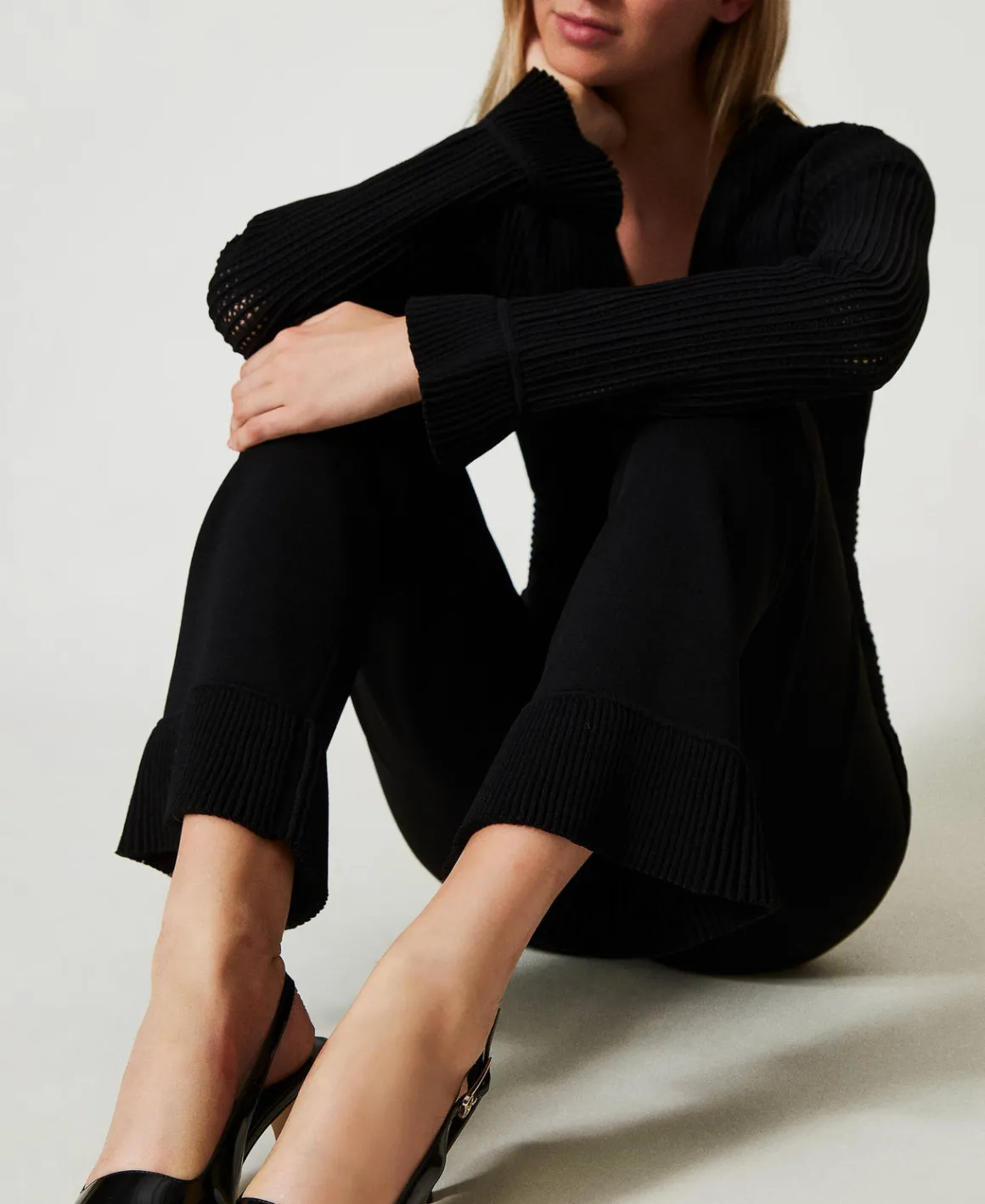 TWINSET Milano Pantaloni Flare In Maglia | Pantaloni Flare